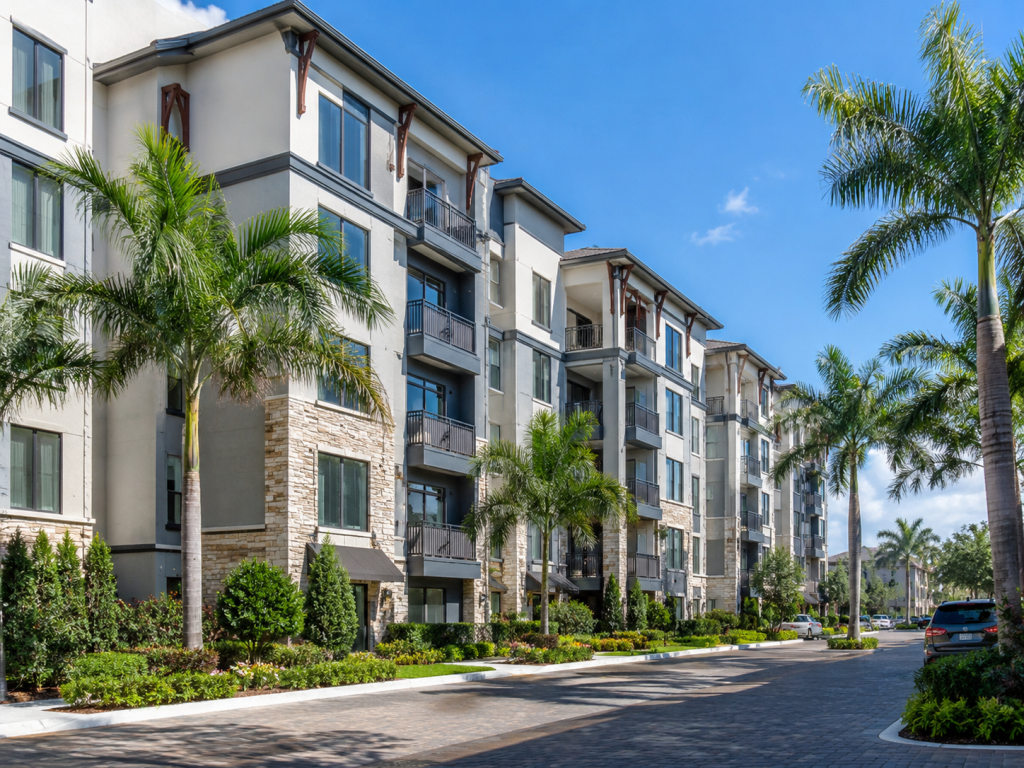 Condo Painting Tampa Exterior Community