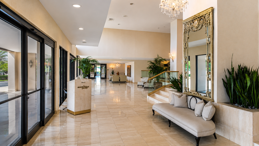 painting interior photo bayshore cond 2 1up